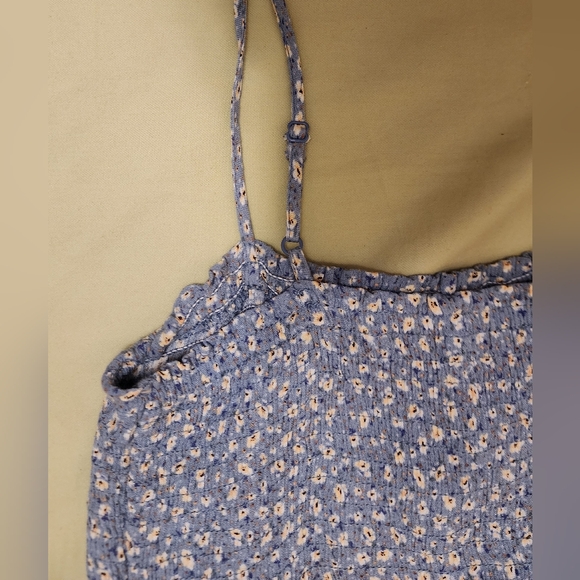 Paper Crane Floral Ruffled tank top - Picture 3 of 5